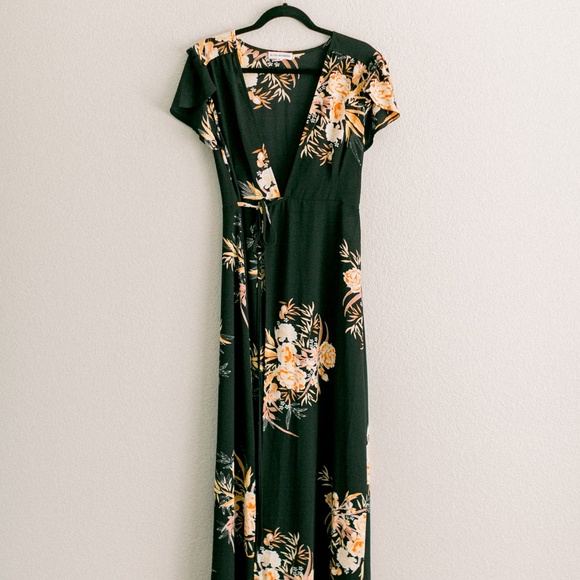 In the Beginning Dresses & Skirts - VICI DOLLS NWOT Gardiner Wrap Maxi Dress (M)